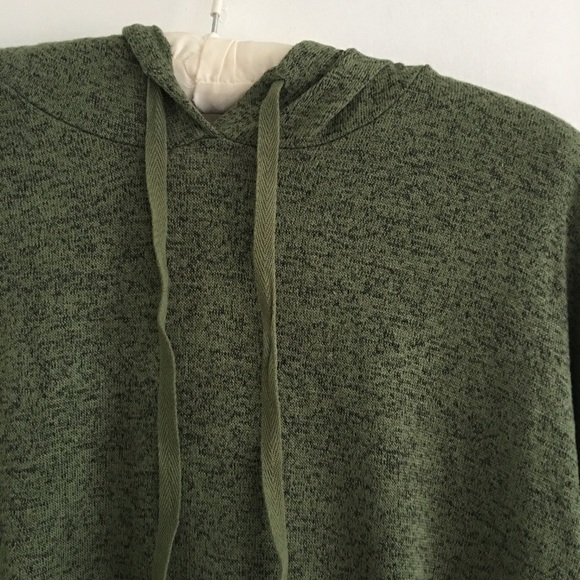 Flowy comfy hooded longsleeve - Picture 3 of 3